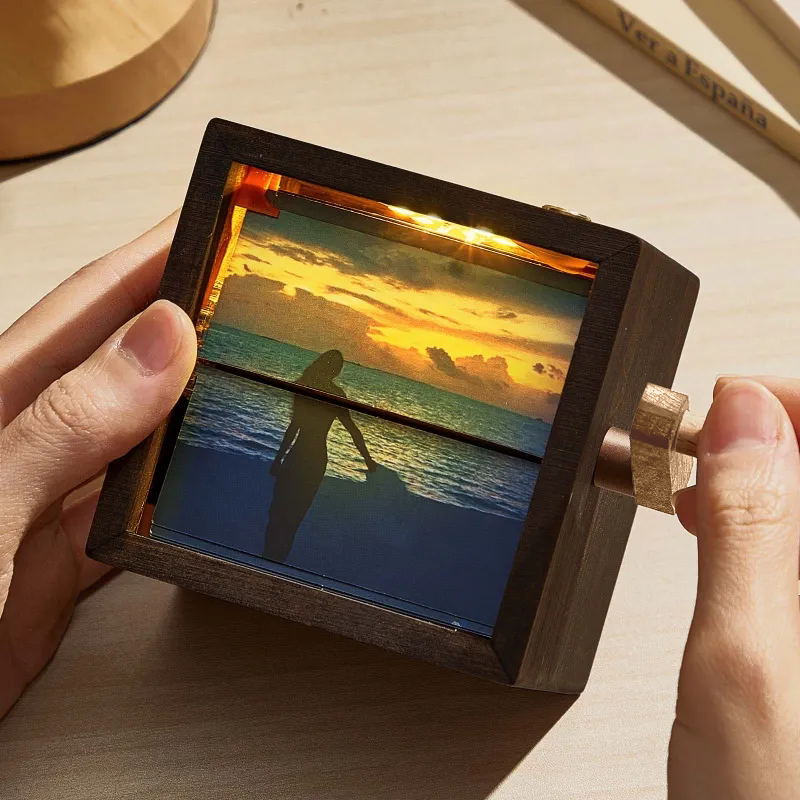 Custom Photo Flipbook Frame Animation Machine Hand-cranked Flipbook Box Photo Album with Light Anniversary Gifts